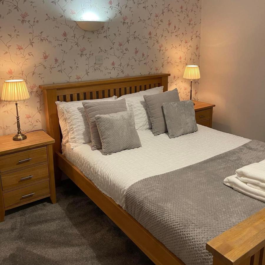 Queens Head 4*
